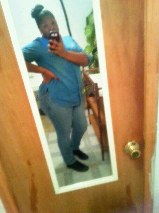 God 1st& family .I got me shawty.. jut Follow me #Mauhhhh