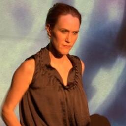 theatreheroes's profile picture. 