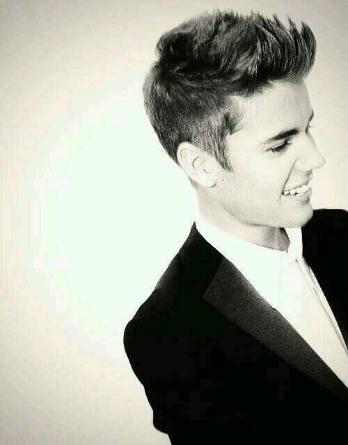 MatchlessBieber's profile picture. if your name isnt Justin Bieber, dont bother.