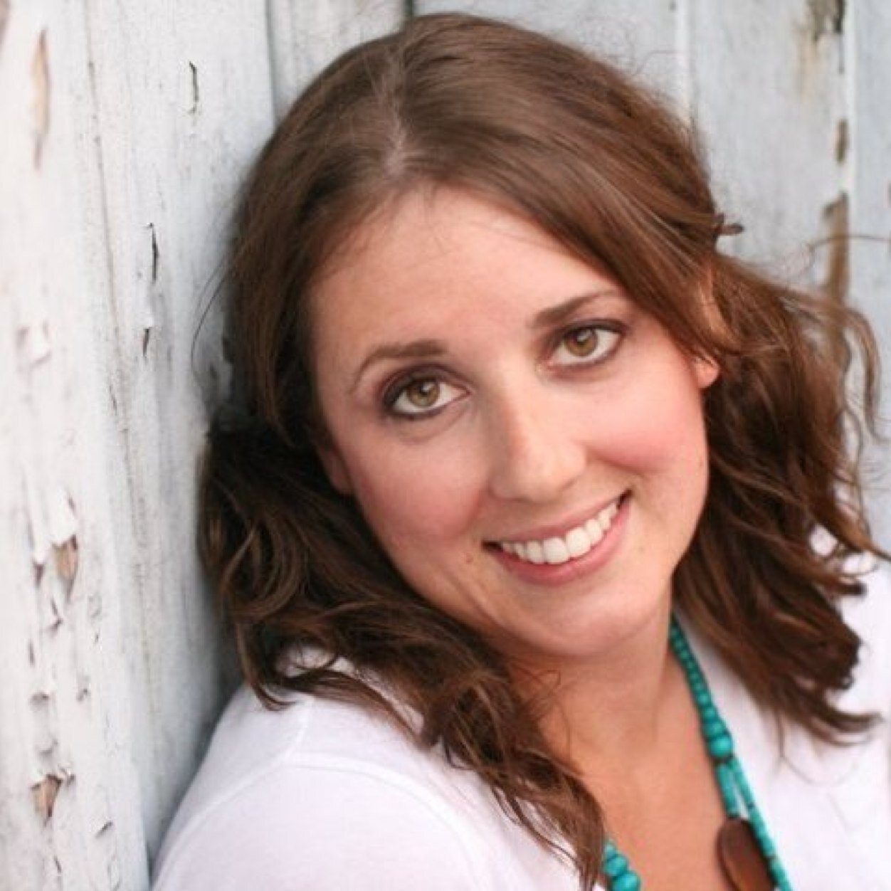 Midwest girl with a love for the #RedSox, #Patriots and #kickball.