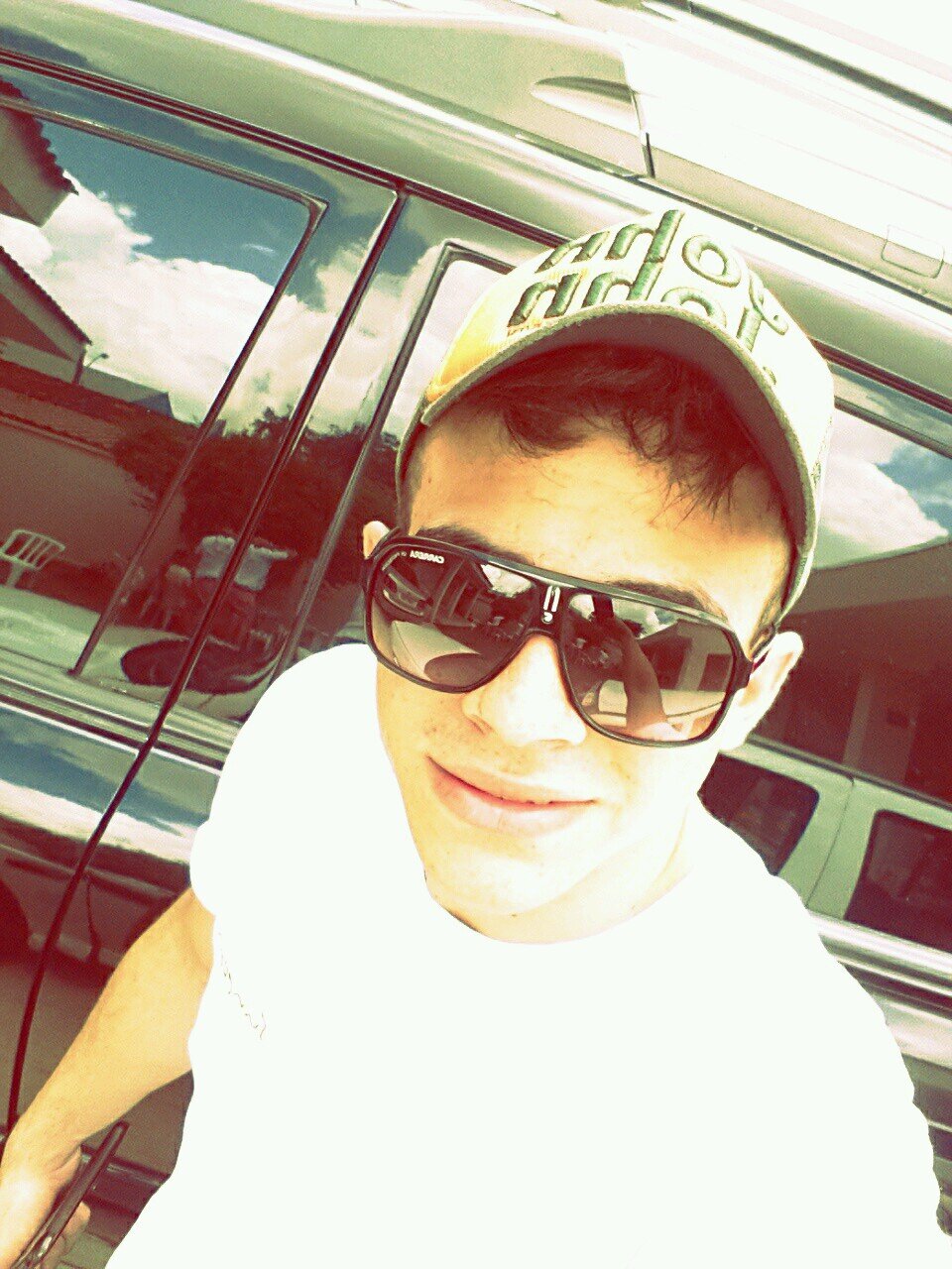 O guerreiro filho do dono do mundo , perseverante , sagaz, imbativel em minhas lutas ; )