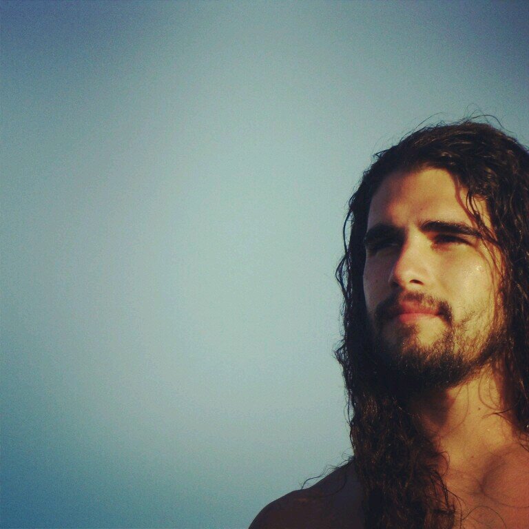 Singer/Guitarist