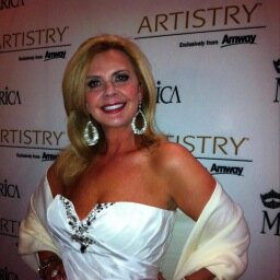 Mother of A Bride-To-Be, TV Producer and Host, Event Emcee, Beauty and Lifestyle Editor, Writer, Blogger, Former Beauty Queen,  Lover of Fine Dining and Travel
