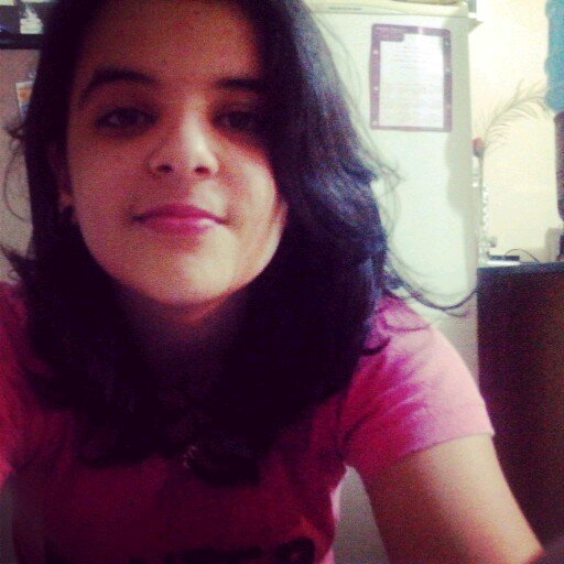 Hi gatos (a) segue? sigo de volta *-*
♥Christian F. ♥
