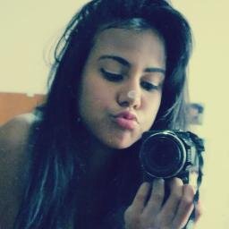 É melhor calar-se e deixar que as pessoas pensem que você é um idiota do quer falar e acabar com a dúvida. (: