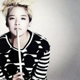 || Cantante Compositora & MC ||  ƒ(×)