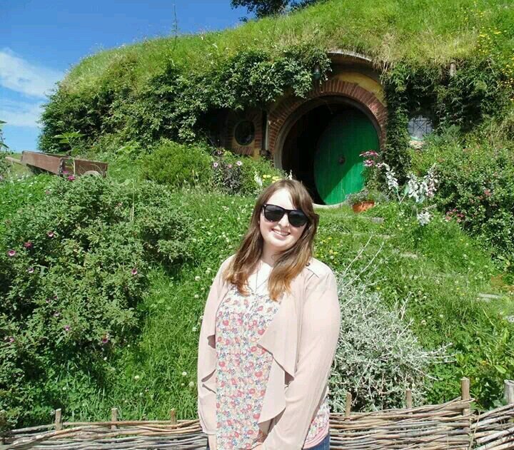 jesshoodie's profile picture. I love my horse Mags, Harry Potter, LOTR and The Hobbit. Lover of all things Tolkien and live in NZ or Middle Earth.