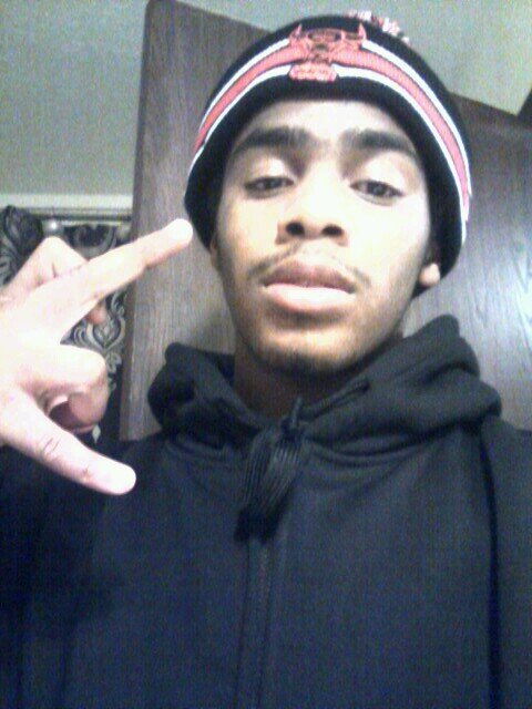 Roll One, Burn One, nd Turn up for the one time. Life ain't promised tomowrow so make it happen, big things are waiting for you...#Dreamchaser