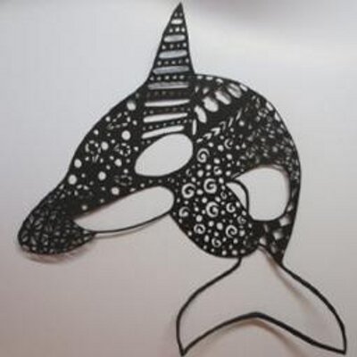 おるか 趣味垢 切り絵です ハートの女王をイメージしております 切り絵 Http T Co Dajgawmydu