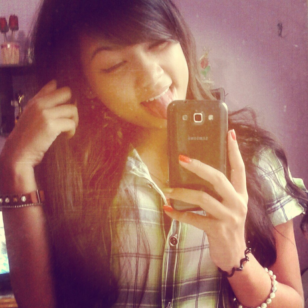 Não acreditando em Príncipe encantado *-*