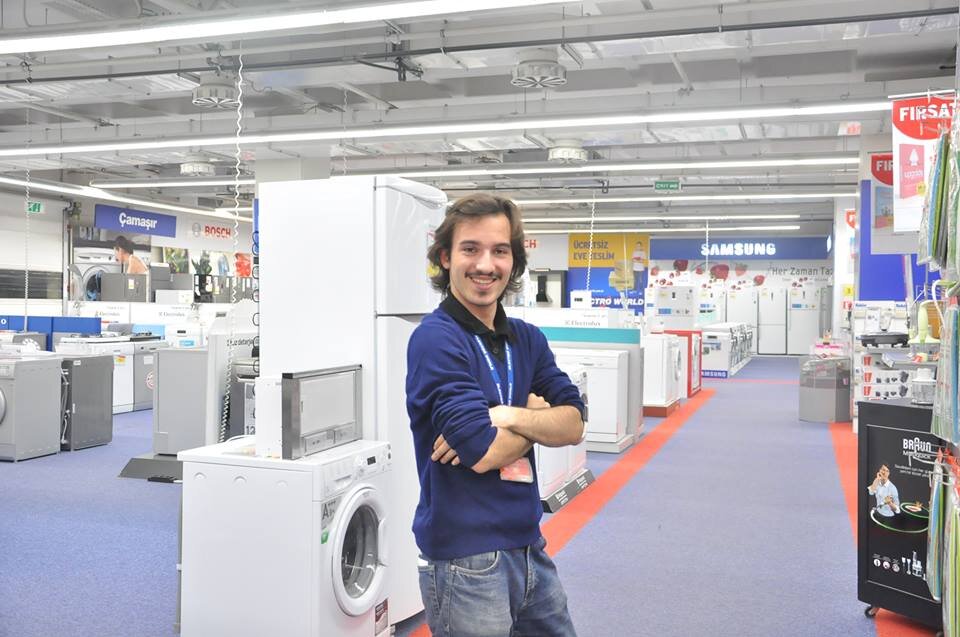 3yersel's profile picture. @Dreamer