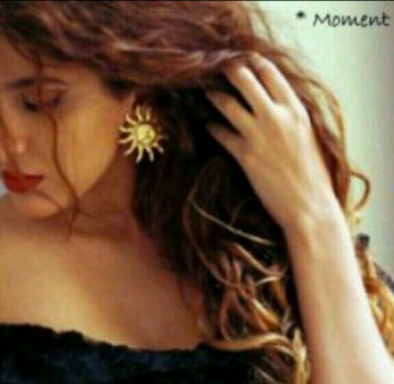 ‏فاانيہ مھماا طالٺ : سااعااٺھا 
وَ اياامھا وشھورَها و سنينھا 
اللھم احسن خااٺمٺناا فيھاا ♡makkah♡