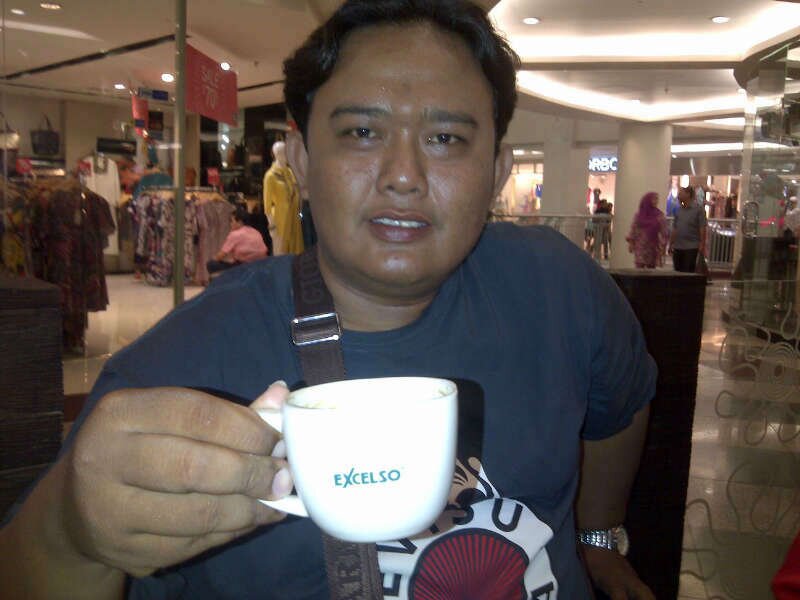 syam_oke's profile picture. 