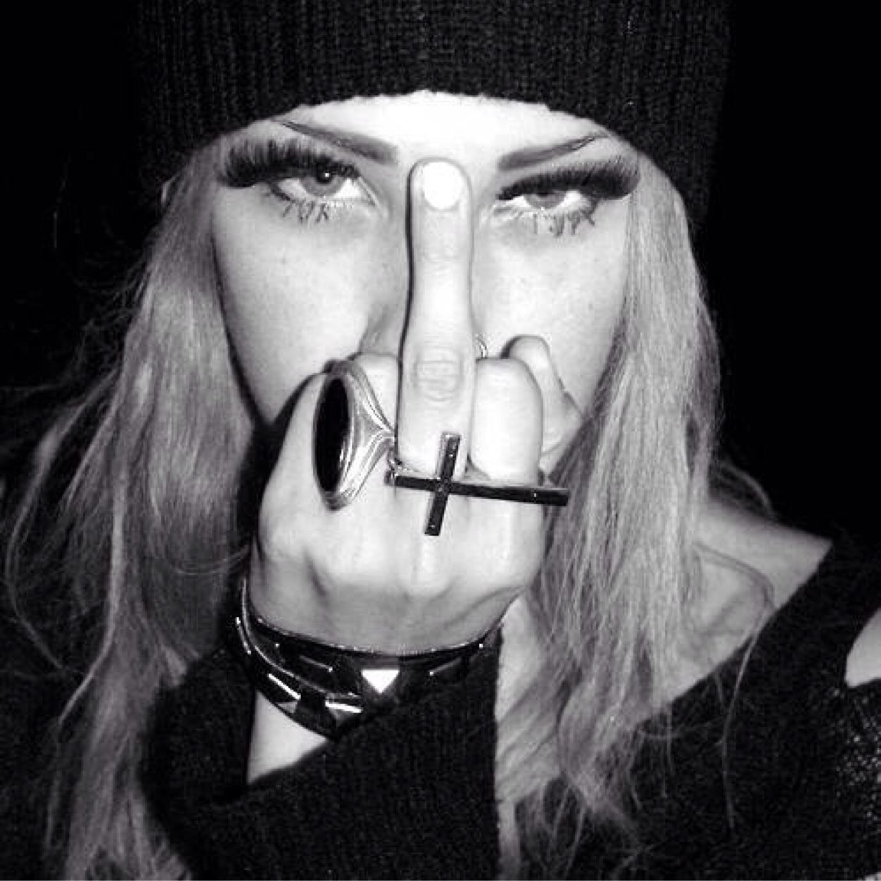 __hsprobz's profile picture. we're just counting down the days till graduation,,