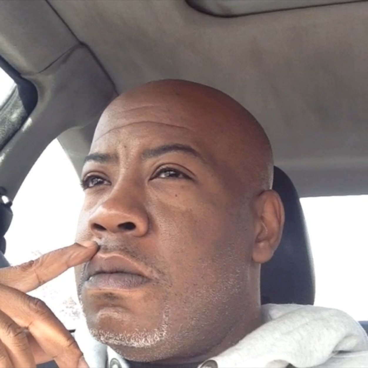 718rocky's profile picture. They come n go just like buses