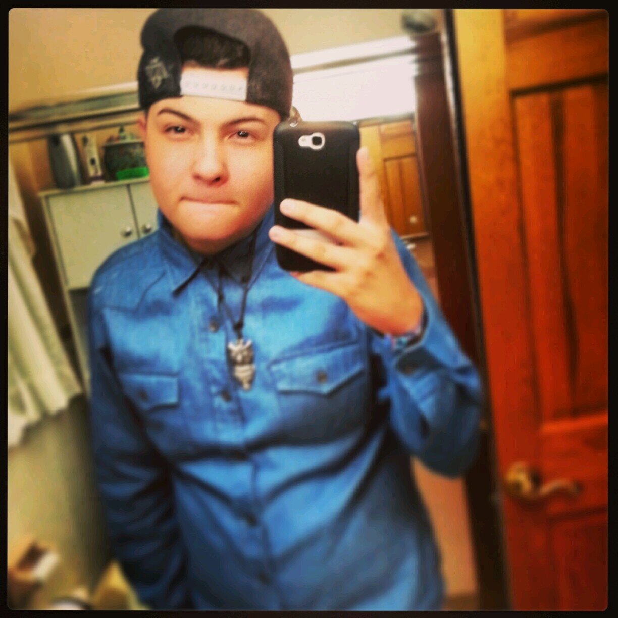 kik: Gustavo_Joel Instagram: __gustavoj