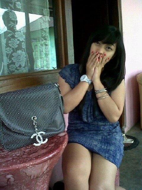 Vina_sma's profile picture. +17th,, 165/52,, ST 2 jam 1,2jt, 3 jam 1,5 jt,, 5 jam 1,7 jt 10 jam 2 jt dst rule DM vina «gak percaya gak usah booking,, PS/ camsex DM vina