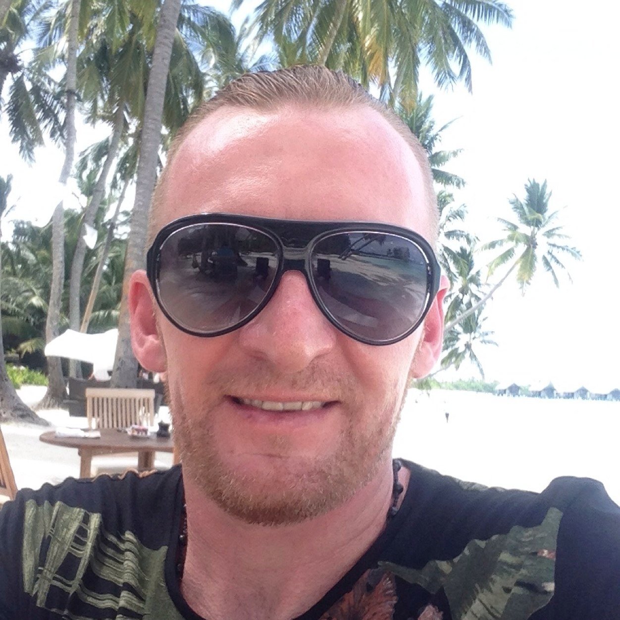 Retail creative specialist just moved from Middle East downunder to Australia. Nice to be back!