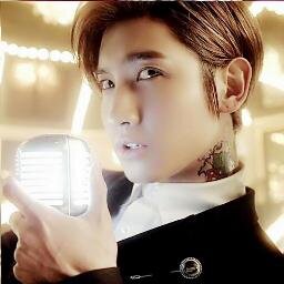 Anche chiamato Max /Choikan Changmin- amo il cibo in ogni sua forma - #urlodiMirotic - parte del duo dei TVXQ - pallina di Soo - #EvilCouple o #PornFood is real