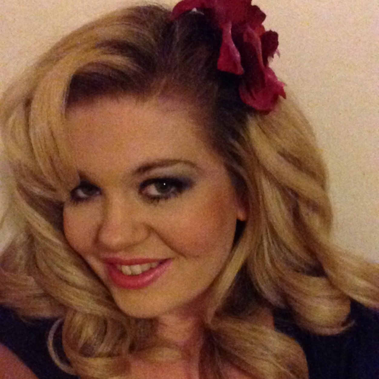 vikwik's profile picture. 