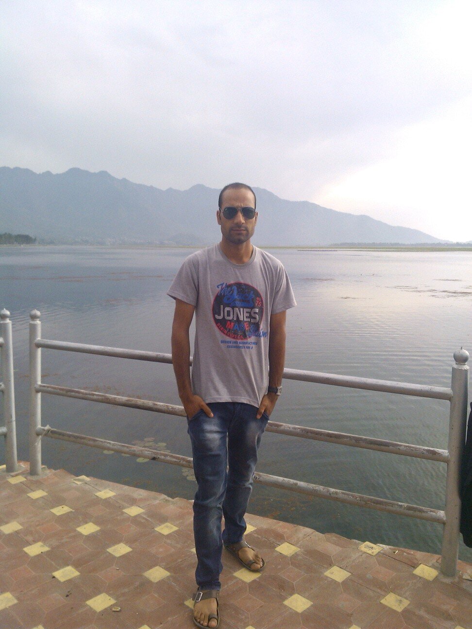 Hlo guys..... Plz don't show me ur attitude...