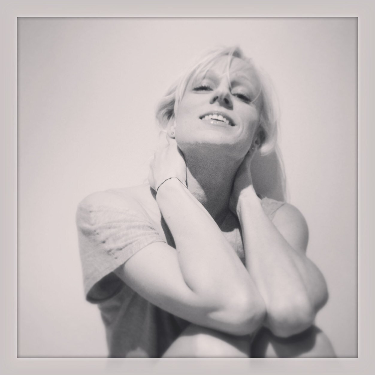 DanielaGiuriato's profile picture. Non cerco la verità assoluta ma combatto contro la menzogna