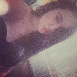 eSzandi's profile picture. Hello. I'm Szandii [:  #16 | Follow me ♡ |  http://t.co/zkKgsoGGv0 Aki nem keres annak nem hiányzol ! :)))