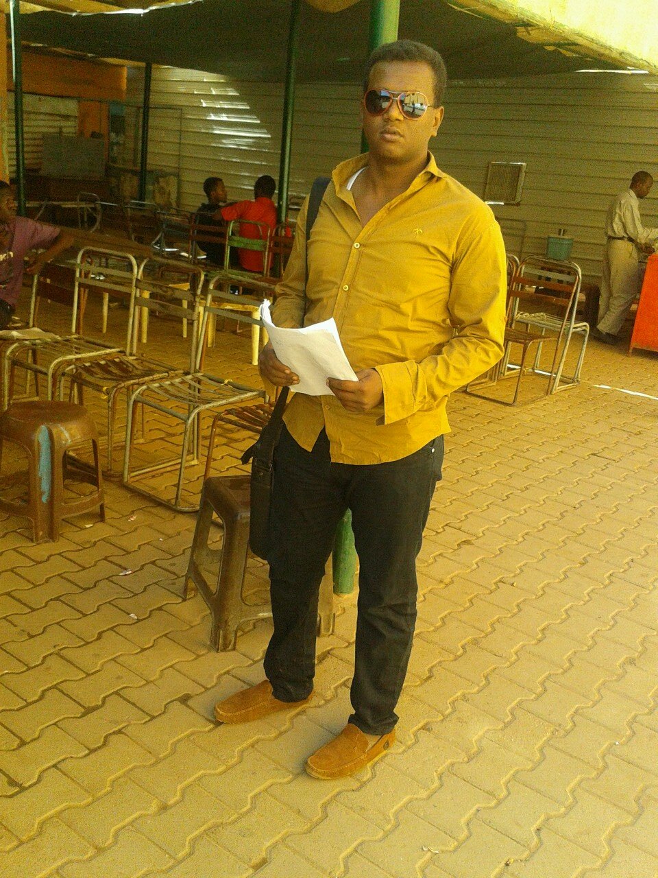 alser4411's profile picture. ‏جسدي هنا ولكن قلبي  في تلك المكان التي تسكنها انت