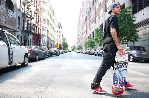 skate nao é crime é arte, é estilo de vida