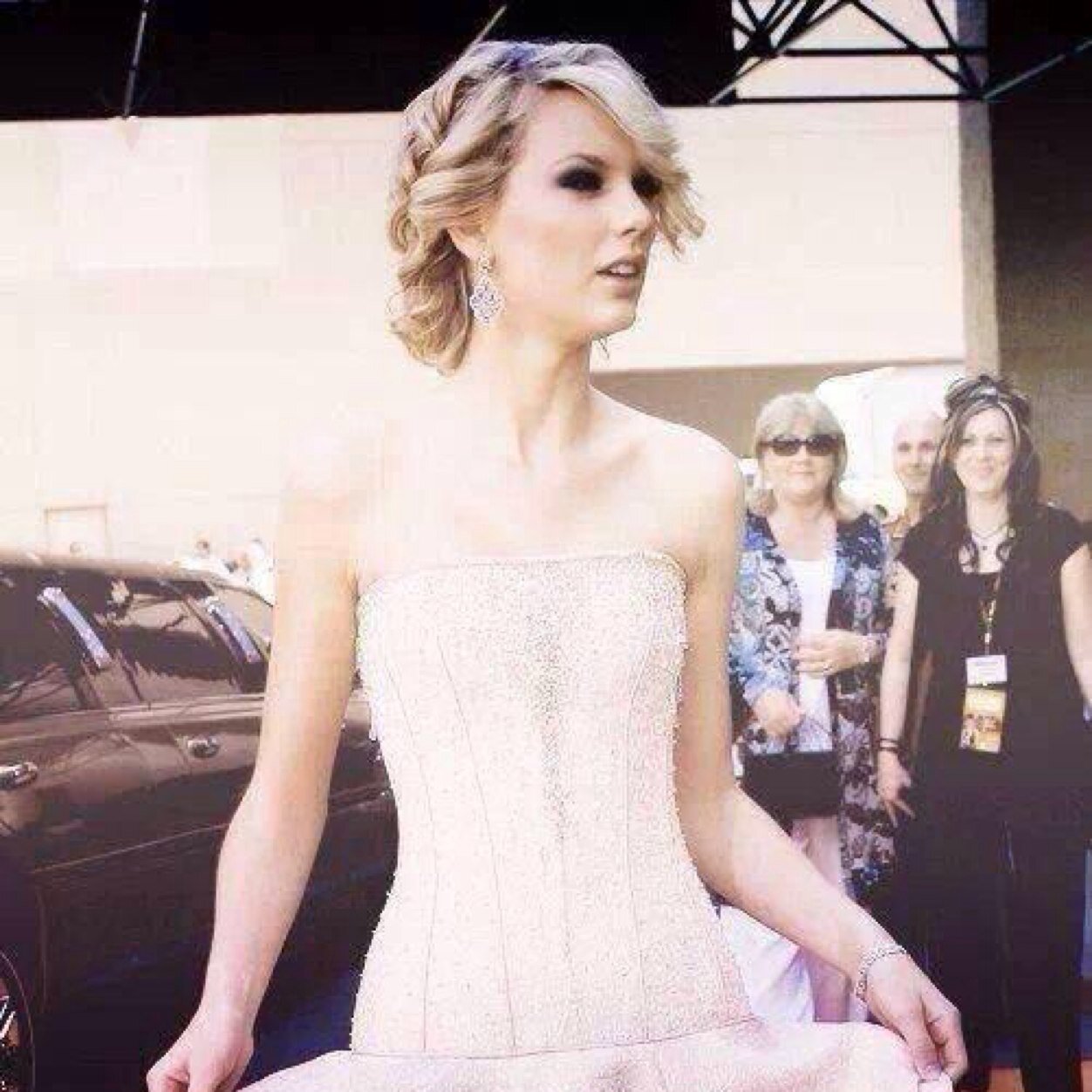 This is a free follow! Follow @swiftie_lovexx follows back #promise