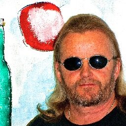 Taiteilija, Artist, Konstnär. Epäpoliittinen kyynikko. Kulinaristi. Very funny guy (own opinion)!