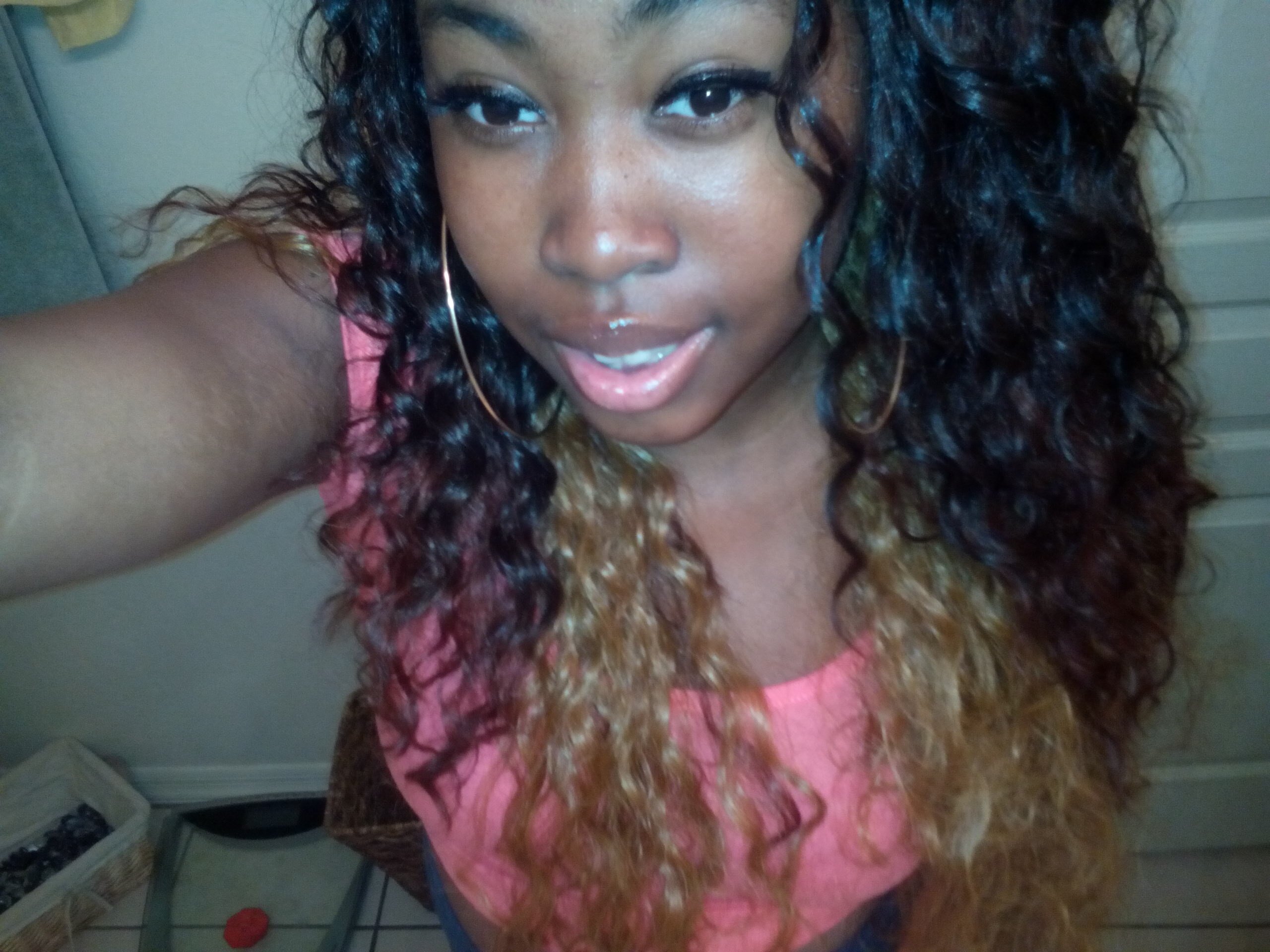 PrettyGurl_5000's profile picture. 