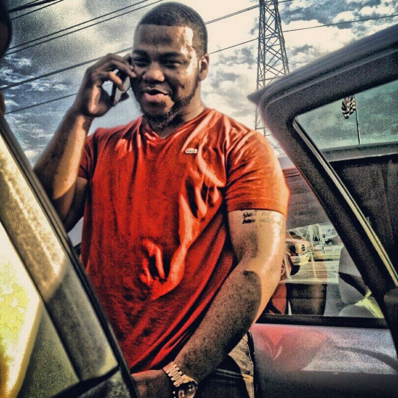 Proud father, sneakerhead, God first family second...work hard play hard