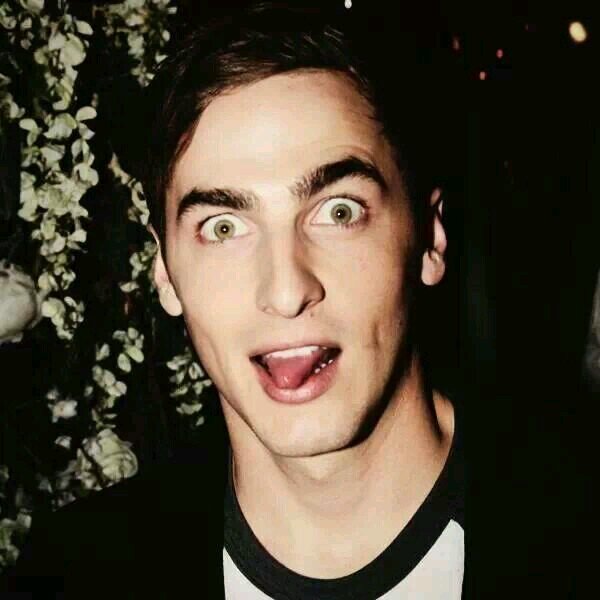 I'm Rusher, Mendie and Dragon Forever ♡♡♡