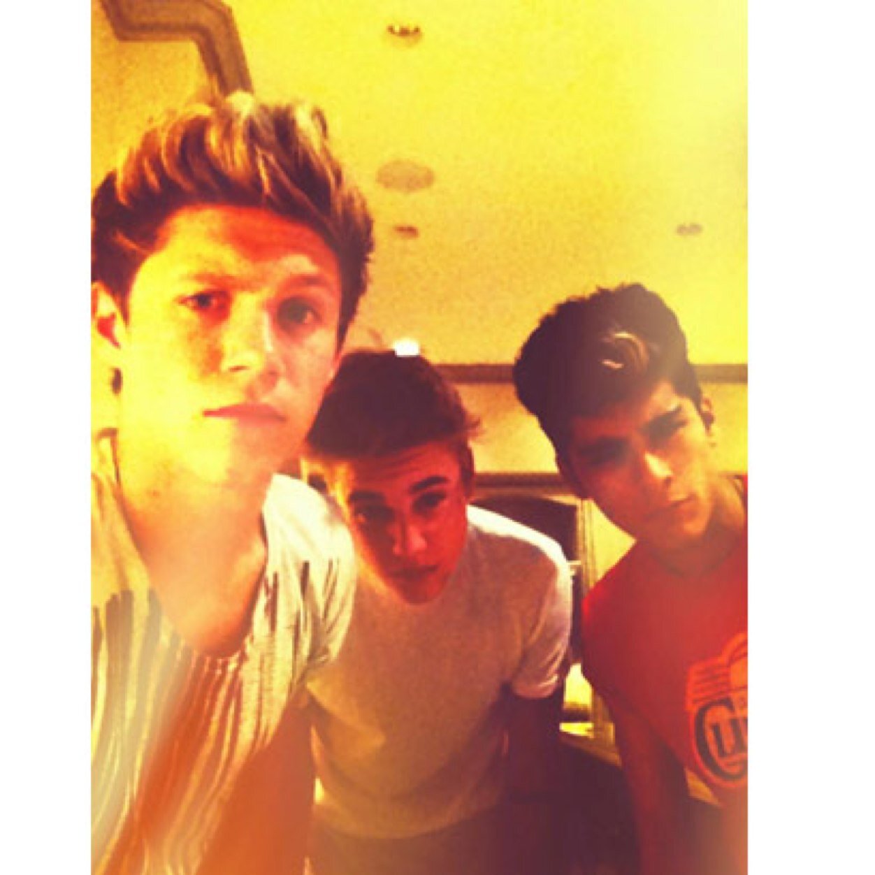 DirectionerBoy & BelieberBoy ♡ ~ Justin Bieber❤️ ~ Liam Payne❤️ ~ Zayn Malik❤️ ~ Niall Horan❤️ ~ Harry Styles❤️ ~ Louis Tomlinson❤️