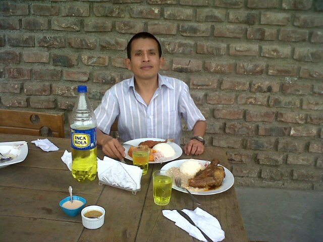 Abogado en el área laboral de Austral Group S.A.A. Planta de Coishco - Chimbote. Abogado en el área civil y familia del Estudio Beltran Bowldsmann. Chimbote