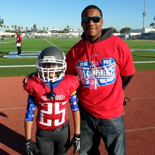 Harrij24's profile picture. Youth Coach & Father of @ethanharris19_ High School Football player. WR/ATH class of 2023. check out my son hudl in my bio!