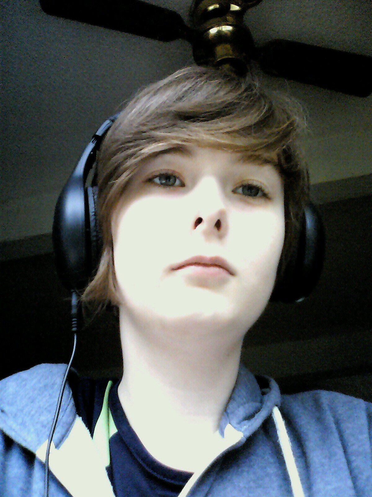 gemma99999's profile picture. if you follow me i will follow you back, someone once said to me stand up for what you believe in even if you stand alone!