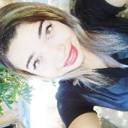 Não faça pouco de mim , sem me conhecer ;3
