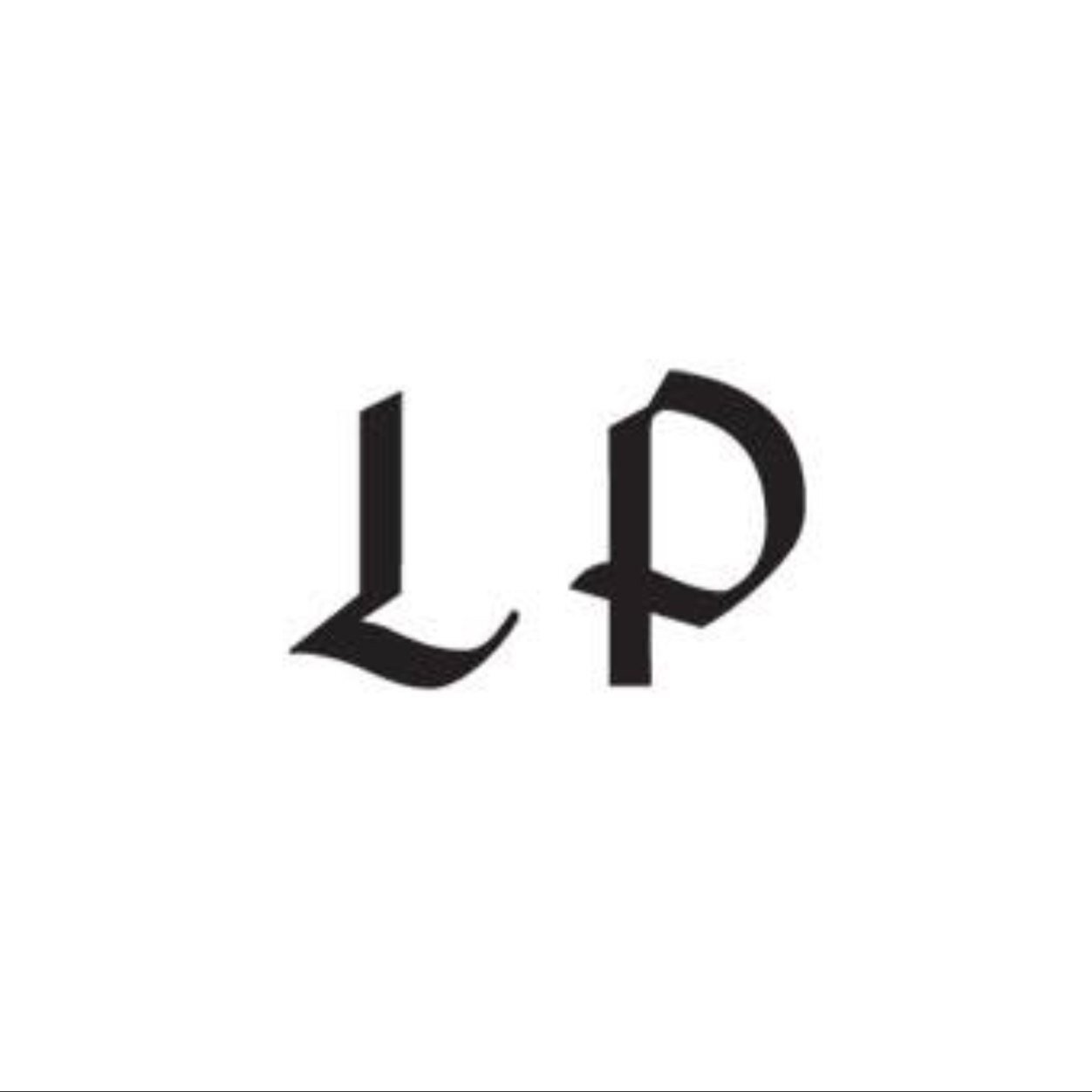 Paris based womenswear brand founded in 2012.