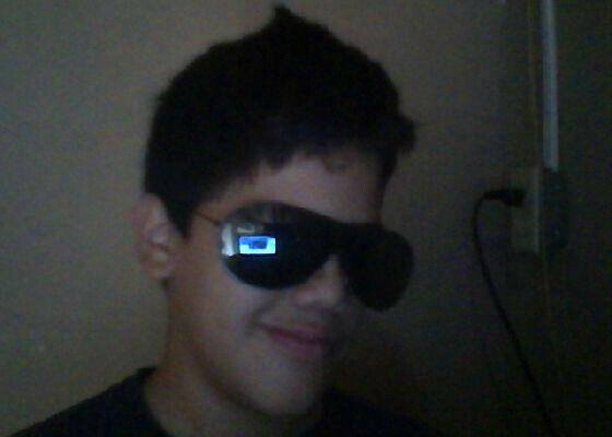 Soy un tipo alegre y Feliz de la Vida que #Dios me dio, Mis #Amigos y #Familia, Follow me :))