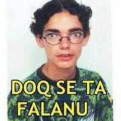 algo de engraçado
