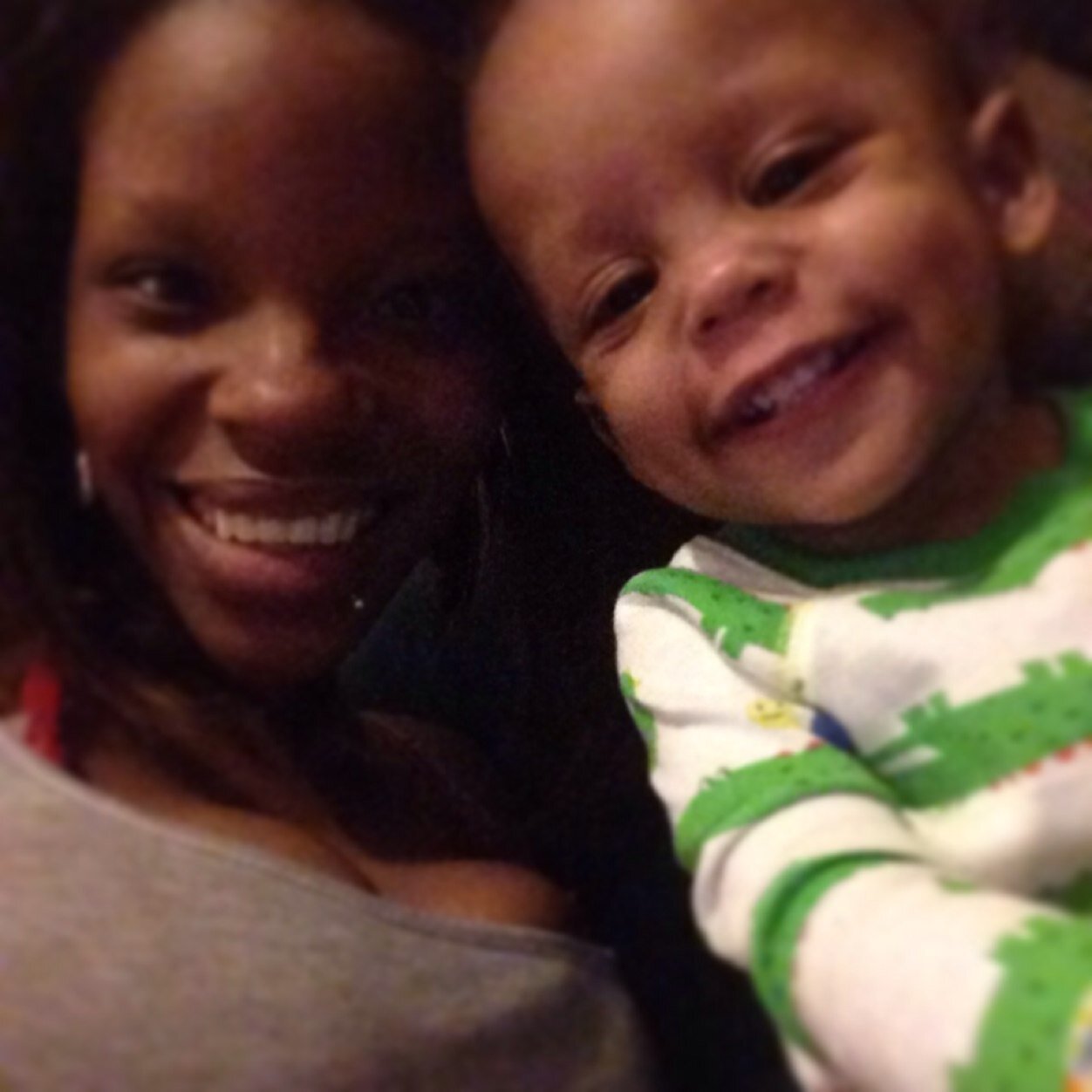 I can only bhe me.
Im living for my kids.
Jcar&& jai'niya 
Stacking so me&&mines can see the WORLD.!