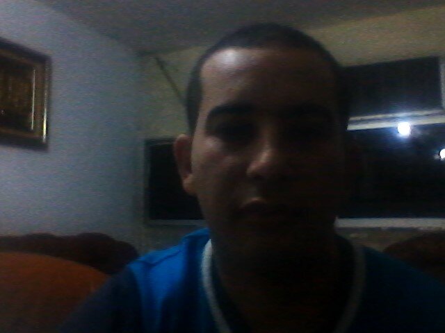 Isakzen's profile picture. 