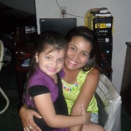 Amo minha Família, minhas amizades; gosto de se divertir enfim amo minha vida, meu trabalho e agradeço todo dia a Deus por tudo que ele me proporciona!