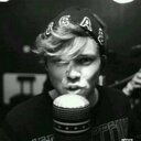 maria hood - @lukehemmings88_ - Twitter
