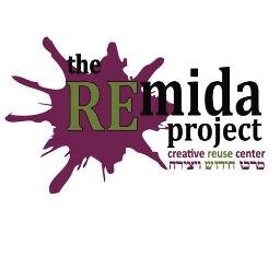 The REmida Project is a space that offers teachers and parents a central source for materials that foster learning and creativity among children.