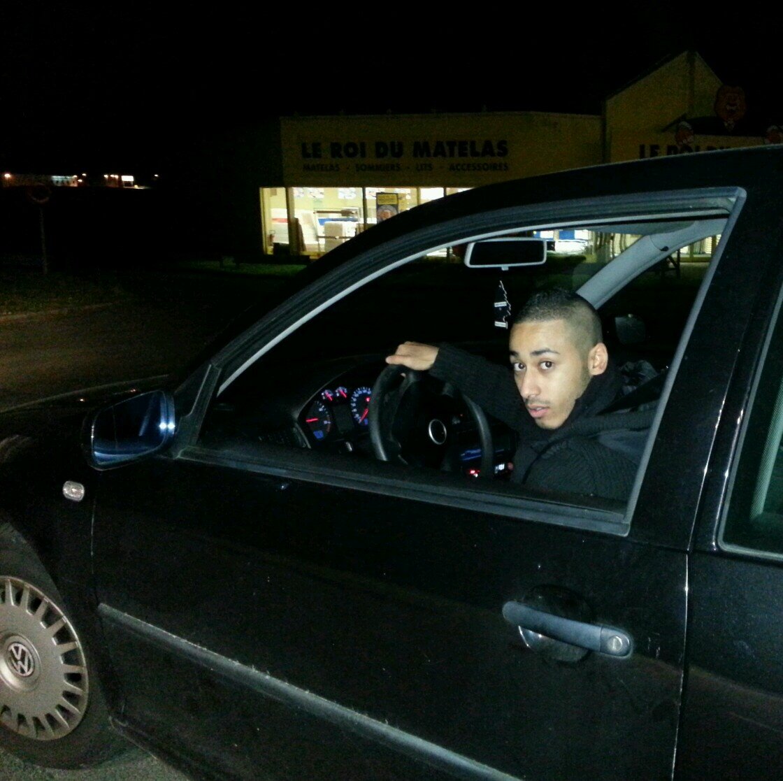 caramel_75's profile picture. 