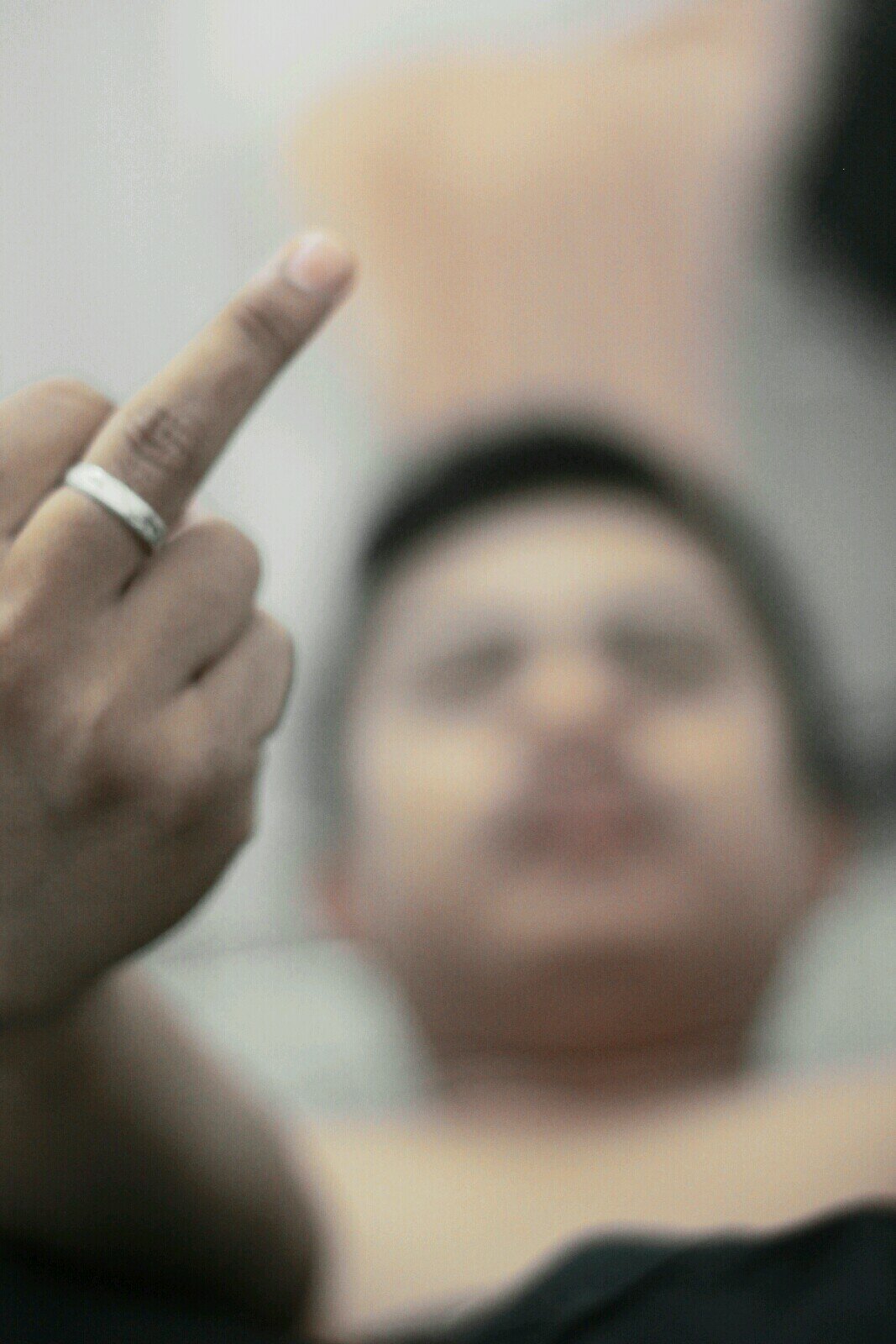 Ikuti saya dan sya jg akan mengikuti anda . Tantangan adalah pembelajaran menuju kesuksesan.cinta itu kebodohan yg slalu di kejar kejar manusia
