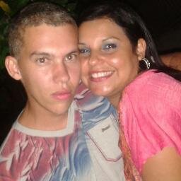 O impoortante não é sabeer quem eu soou!
           e sinhêe do que soou capaaz.
naum pagoO de F.A.L.S.I.D.A.D.E paaH nigueem